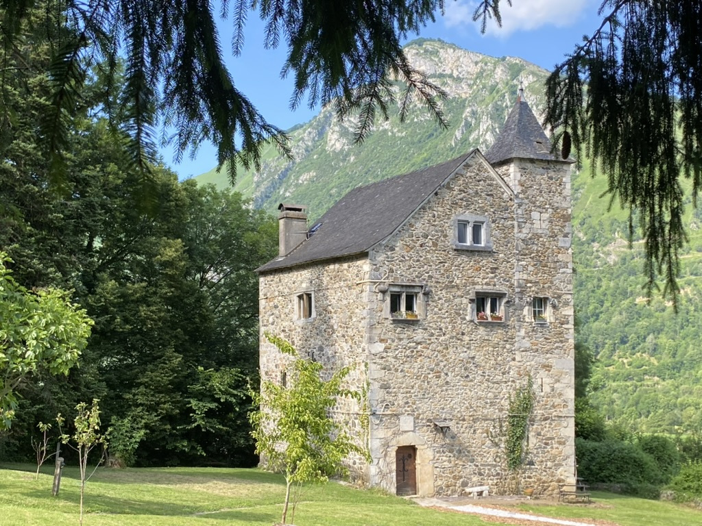 Home [chateaudegere.com]